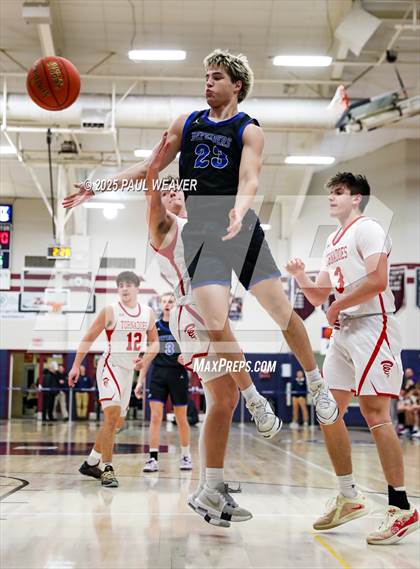 Thumbnail 3 in Warrior Run vs. Mount Carmel (PHAC Semifinal) photogallery.