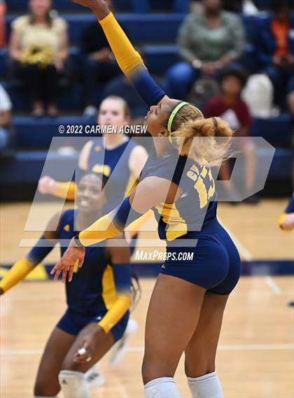 Thumbnail 2 in Cypress Ranch vs Cypress Woods photogallery.