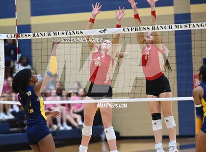 Thumbnail 1 in Cypress Ranch vs Cypress Woods photogallery.