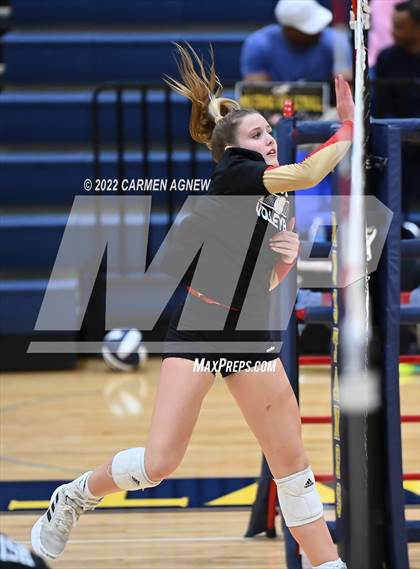 Thumbnail 1 in Cypress Ranch vs Cypress Woods photogallery.