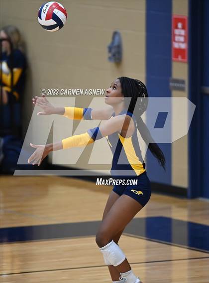 Thumbnail 3 in Cypress Ranch vs Cypress Woods photogallery.