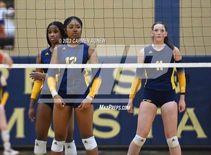 Thumbnail 3 in Cypress Ranch vs Cypress Woods photogallery.