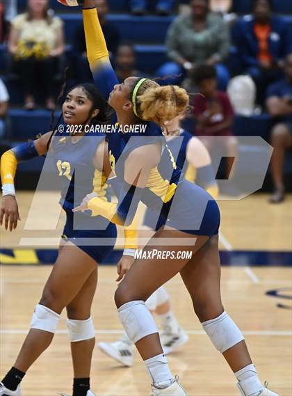 Thumbnail 1 in Cypress Ranch vs Cypress Woods photogallery.