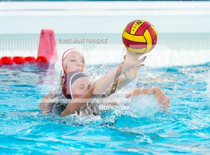 Thumbnail 1 in Laguna Beach vs San Clemente (CIF-SS Div 1 Final) photogallery.