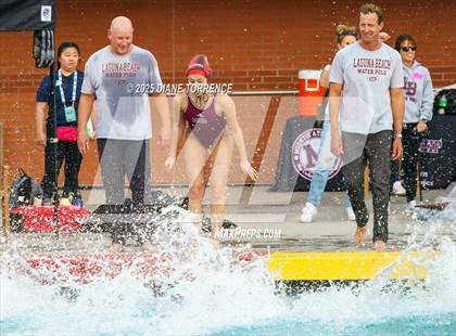 Thumbnail 1 in Laguna Beach vs San Clemente (CIF-SS Div 1 Final) photogallery.