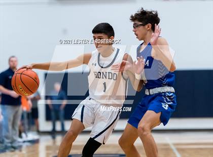 Thumbnail 3 in Bandera @ Hondo photogallery.