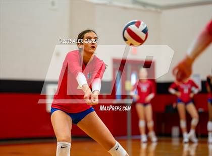 Thumbnail 3 in Canyon vs. Westlake photogallery.