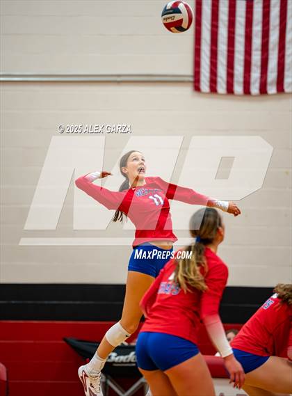 Thumbnail 2 in Canyon vs. Westlake photogallery.