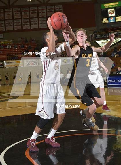 Thumbnail 2 in Del Oro vs. Whitney (CIF SJS D2 Semifinal) photogallery.
