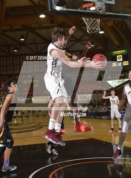 Thumbnail 3 in Del Oro vs. Whitney (CIF SJS D2 Semifinal) photogallery.