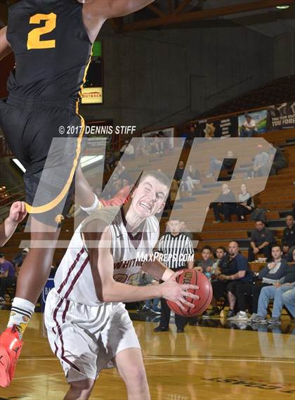 Thumbnail 3 in Del Oro vs. Whitney (CIF SJS D2 Semifinal) photogallery.