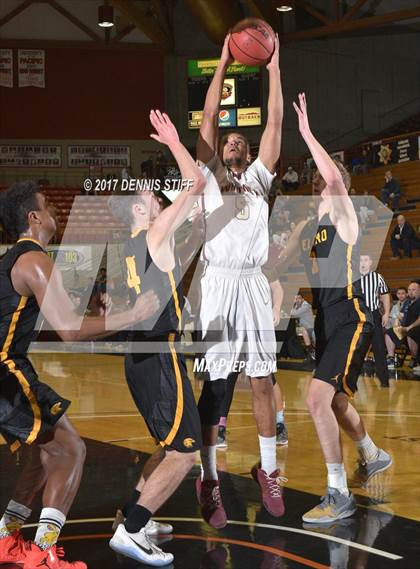 Thumbnail 1 in Del Oro vs. Whitney (CIF SJS D2 Semifinal) photogallery.