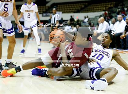 Thumbnail 2 in I.C. Norcom vs Menchville  (Iverson Holiday Crossover Showcase) photogallery.