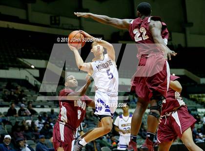 Thumbnail 3 in I.C. Norcom vs Menchville  (Iverson Holiday Crossover Showcase) photogallery.