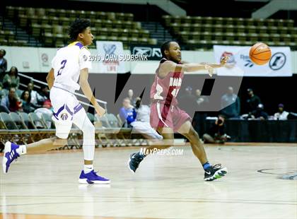 Thumbnail 2 in I.C. Norcom vs Menchville  (Iverson Holiday Crossover Showcase) photogallery.
