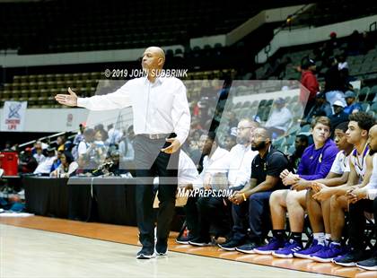 Thumbnail 1 in I.C. Norcom vs Menchville  (Iverson Holiday Crossover Showcase) photogallery.