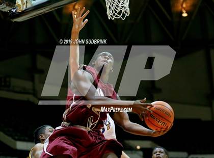 Thumbnail 2 in I.C. Norcom vs Menchville  (Iverson Holiday Crossover Showcase) photogallery.