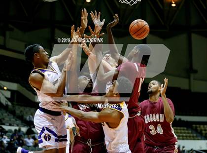 Thumbnail 3 in I.C. Norcom vs Menchville  (Iverson Holiday Crossover Showcase) photogallery.
