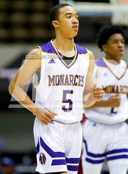 Thumbnail 3 in I.C. Norcom vs Menchville  (Iverson Holiday Crossover Showcase) photogallery.