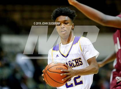 Thumbnail 2 in I.C. Norcom vs Menchville  (Iverson Holiday Crossover Showcase) photogallery.