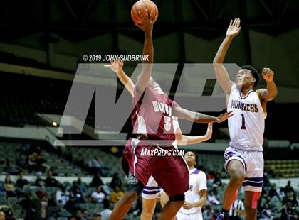 Thumbnail 3 in I.C. Norcom vs Menchville  (Iverson Holiday Crossover Showcase) photogallery.