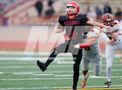 Thumbnail 3 in Mira Loma vs. Foresthill (CIF SJS D8 Final) photogallery.