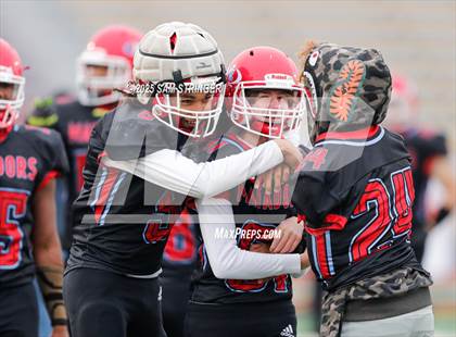 Thumbnail 3 in Mira Loma vs. Foresthill (CIF SJS D8 Final) photogallery.