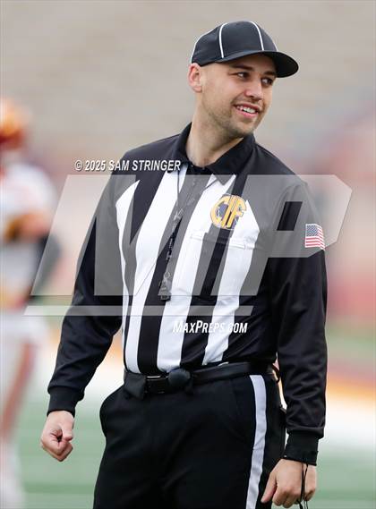 Thumbnail 2 in Mira Loma vs. Foresthill (CIF SJS D8 Final) photogallery.