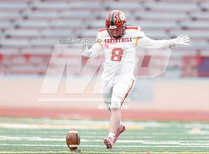 Thumbnail 3 in Mira Loma vs. Foresthill (CIF SJS D8 Final) photogallery.