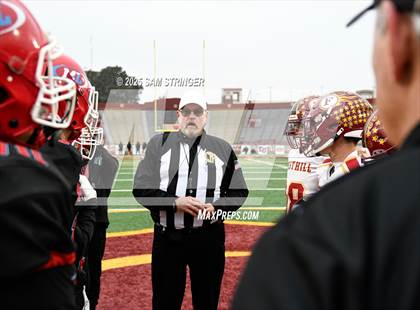 Thumbnail 3 in Mira Loma vs. Foresthill (CIF SJS D8 Final) photogallery.