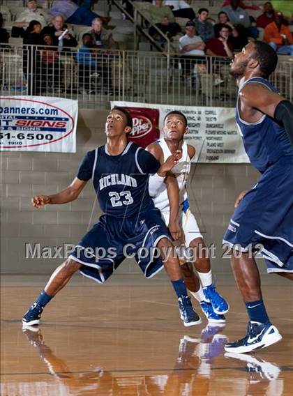 Thumbnail 3 in Richland vs. King (Whataburger Tournament) photogallery.
