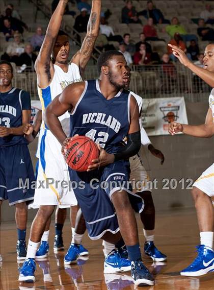 Thumbnail 1 in Richland vs. King (Whataburger Tournament) photogallery.