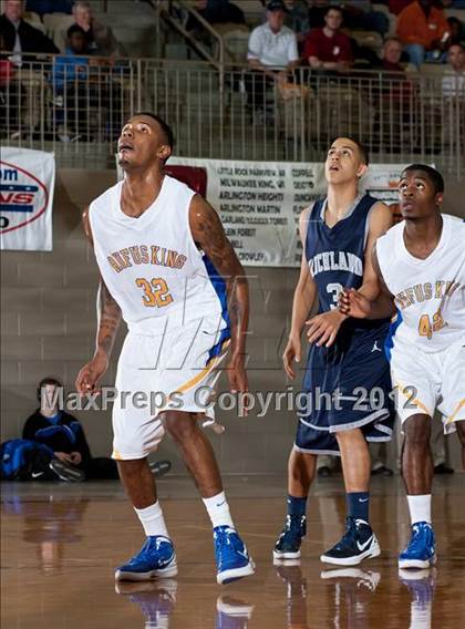Thumbnail 2 in Richland vs. King (Whataburger Tournament) photogallery.