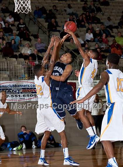 Thumbnail 3 in Richland vs. King (Whataburger Tournament) photogallery.
