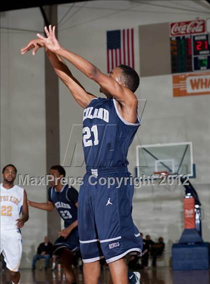 Thumbnail 3 in Richland vs. King (Whataburger Tournament) photogallery.