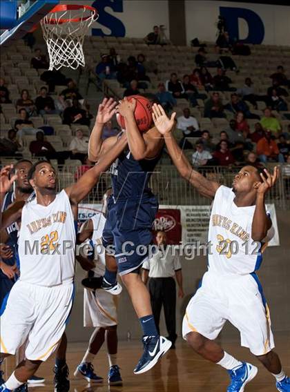 Thumbnail 2 in Richland vs. King (Whataburger Tournament) photogallery.