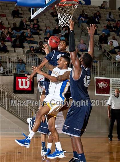 Thumbnail 2 in Richland vs. King (Whataburger Tournament) photogallery.