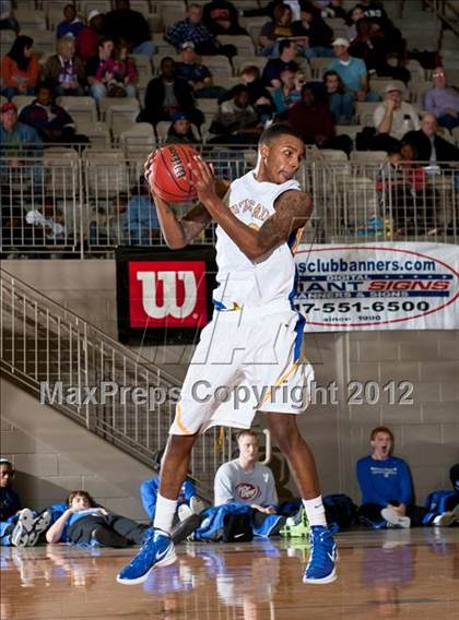 Thumbnail 2 in Richland vs. King (Whataburger Tournament) photogallery.