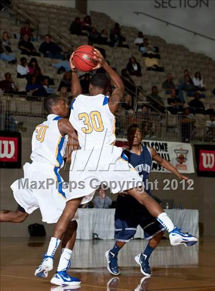 Thumbnail 2 in Richland vs. King (Whataburger Tournament) photogallery.