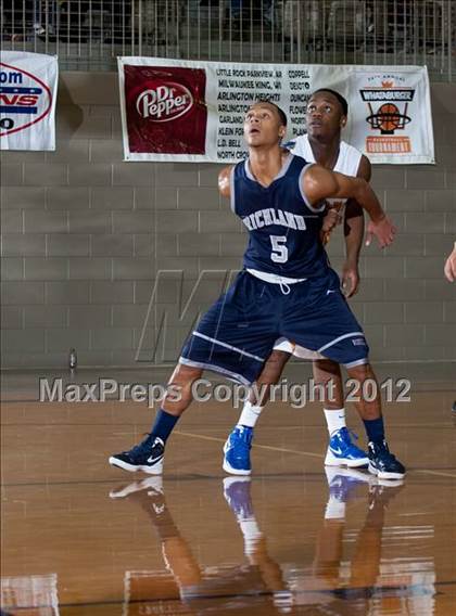 Thumbnail 2 in Richland vs. King (Whataburger Tournament) photogallery.