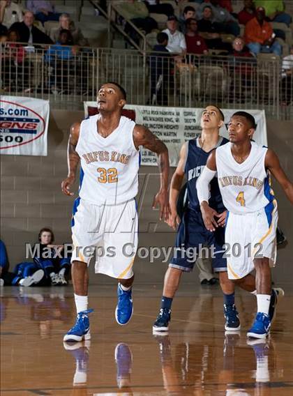 Thumbnail 1 in Richland vs. King (Whataburger Tournament) photogallery.
