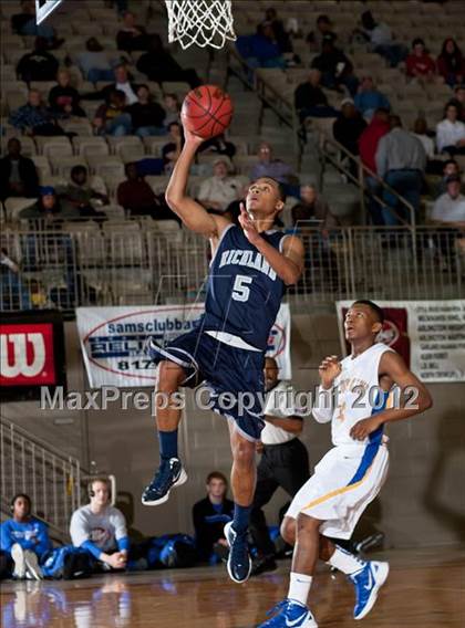 Thumbnail 1 in Richland vs. King (Whataburger Tournament) photogallery.