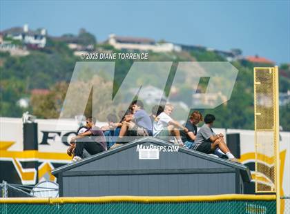 Thumbnail 3 in Mater Dei vs. Foothill (CIF-SS D2 Quarterfinal) photogallery.
