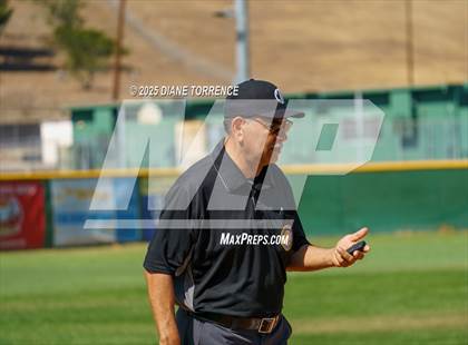 Thumbnail 1 in Mater Dei vs. Foothill (CIF-SS D2 Quarterfinal) photogallery.