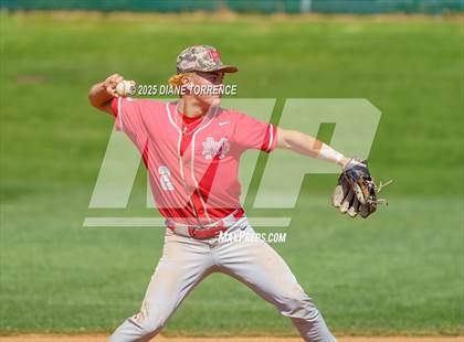 Thumbnail 3 in Mater Dei vs. Foothill (CIF-SS D2 Quarterfinal) photogallery.