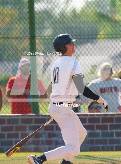 Thumbnail 1 in Mater Dei vs. Foothill (CIF-SS D2 Quarterfinal) photogallery.