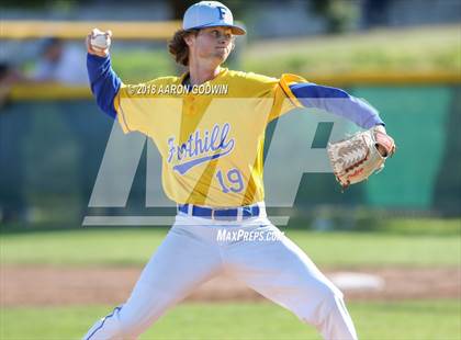 Thumbnail 3 in De La Salle @ Foothill photogallery.