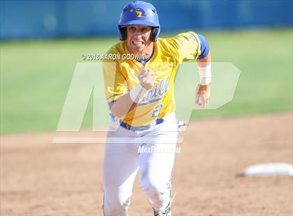Thumbnail 2 in De La Salle @ Foothill photogallery.
