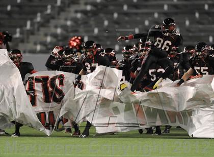 Thumbnail 1 in De La Salle vs. Centennial (CIF State Open Final) photogallery.