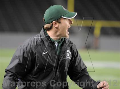 Thumbnail 2 in De La Salle vs. Centennial (CIF State Open Final) photogallery.